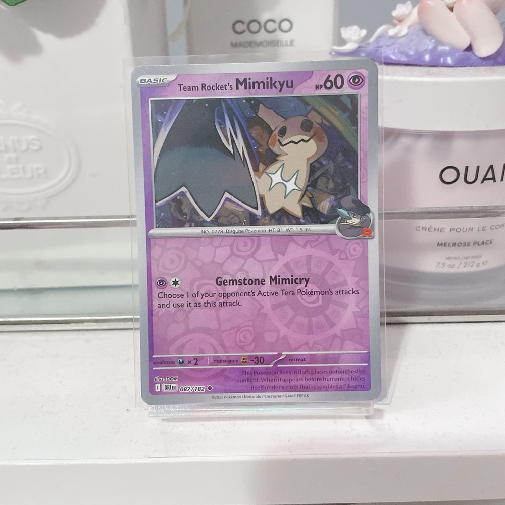 Pokemon Mimikyu Card